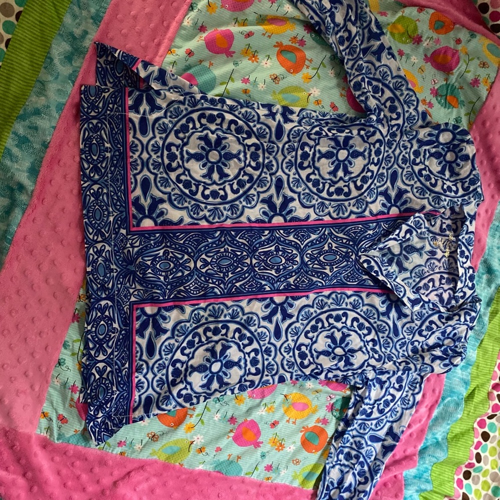 ❌❌Sold ❌❌Gorgeous Lilly Pulitzer Tunic S Reserved